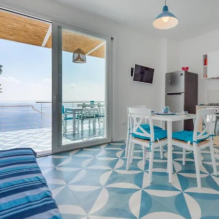 Marina Di Sleeps 4 Pool Air Con Villa Marittima