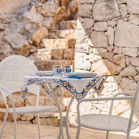 Marina Di Sleeps 4 Pool Air Con